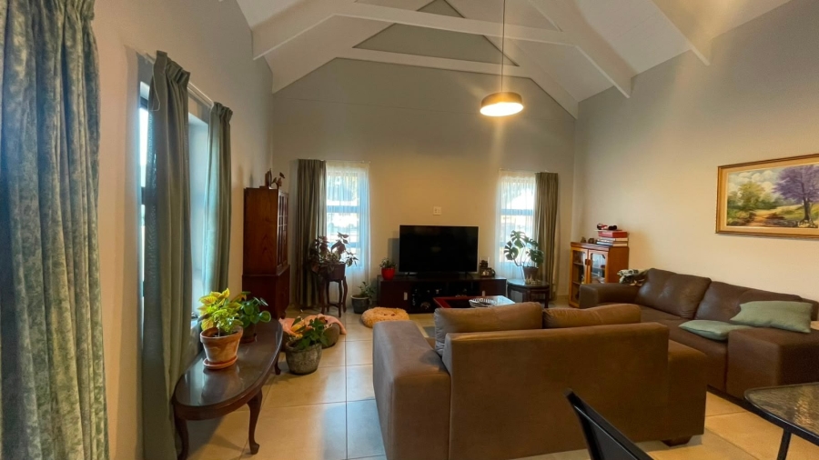 2 Bedroom Property for Sale in Bluewater Bay Western Cape